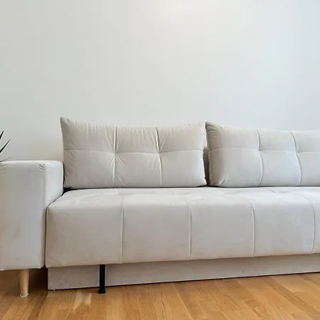 Bright 3-bedroom With Free Parking - Barona Street Appartement Riga